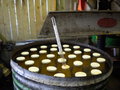 vignette 011 - Fabrication de jus de pommes : la pasteurisation et l'encapsulage des bouteilles