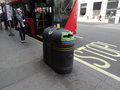vignette Poubelle de rue avec compartiments pour recyclables
