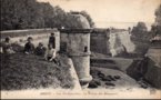 vignette Carte postale ancienne - Brest, les fortifications , la pointe des blagueurs