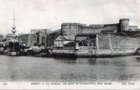 vignette Carte postale ancienne - Brest, le chateau vue prise de l'avant port