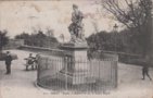 vignette Carte postale ancienne - Brest, Statue d'Amphitrite sur le Cours Dajot