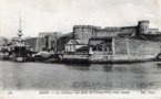 vignette Carte postale ancienne - Brest, le chateau vue prise de l'avant port Rive droite