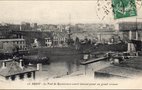 vignette Carte postale ancienne - Brest, le pont de Recouvrance ouvert laissant passer un grand croiseur