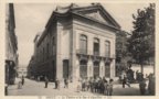 vignette Carte postale ancienne - Brest, le theatre et la rue d'aiguillon