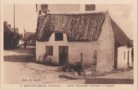 vignette Carte postale ancienne - Riec sur Belon, Vieille chaumière bretonne