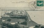 vignette Carte postale ancienne - Brest, Entre du port de commerce