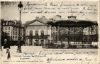 vignette Carte postale ancienne - Brest, la place d'armes et le theatre